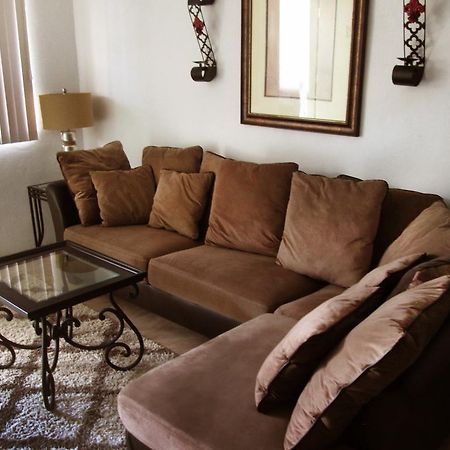 Pedro'S Place Tamuning Ngoại thất bức ảnh