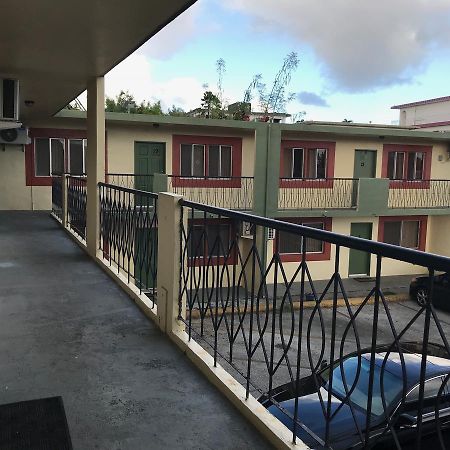 Pedro'S Place Tamuning Ngoại thất bức ảnh