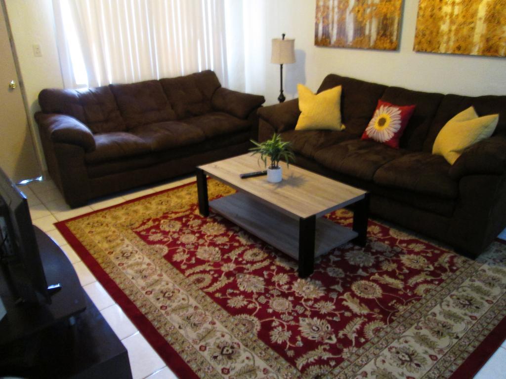 Pedro'S Place Tamuning Ngoại thất bức ảnh