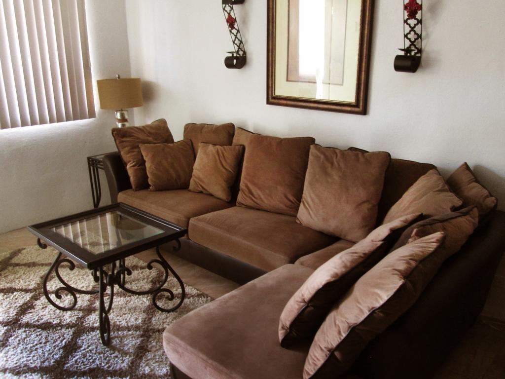 Pedro'S Place Tamuning Ngoại thất bức ảnh