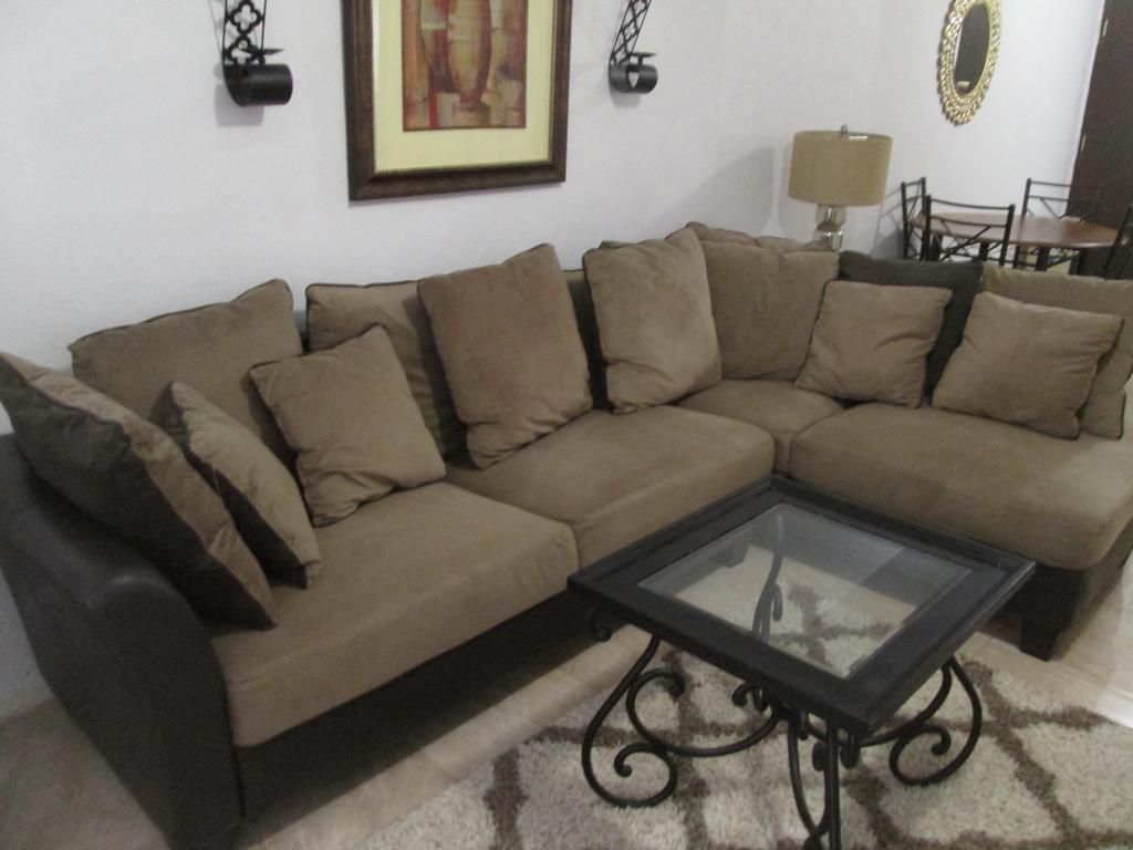 Pedro'S Place Tamuning Ngoại thất bức ảnh