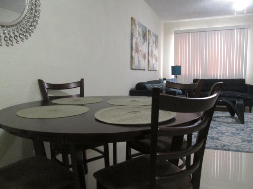 Pedro'S Place Tamuning Ngoại thất bức ảnh